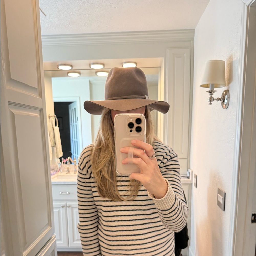 Eugenia Kim Wool Hat Gray Taupe NWT - Picture 8 of 9